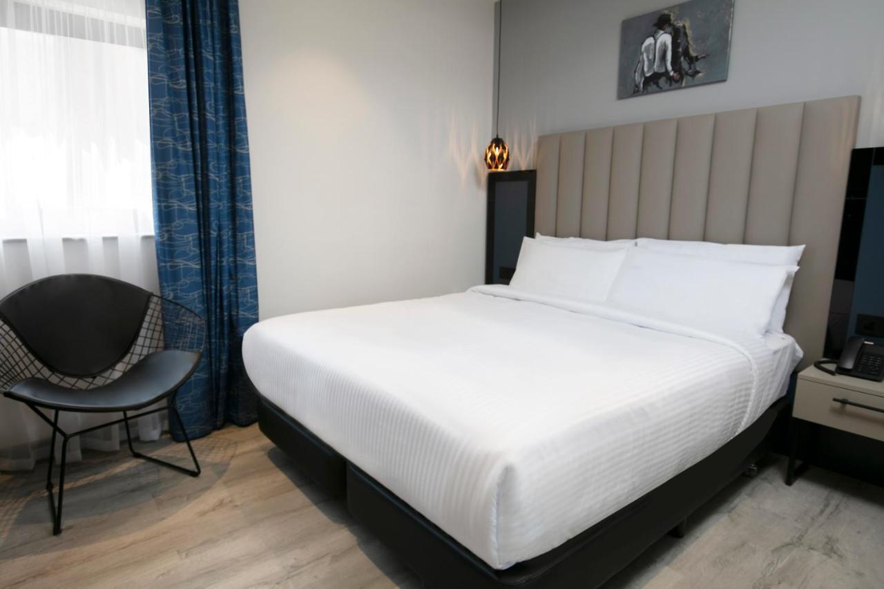 Spark By Hilton Luton Λούτον Εξωτερικό φωτογραφία