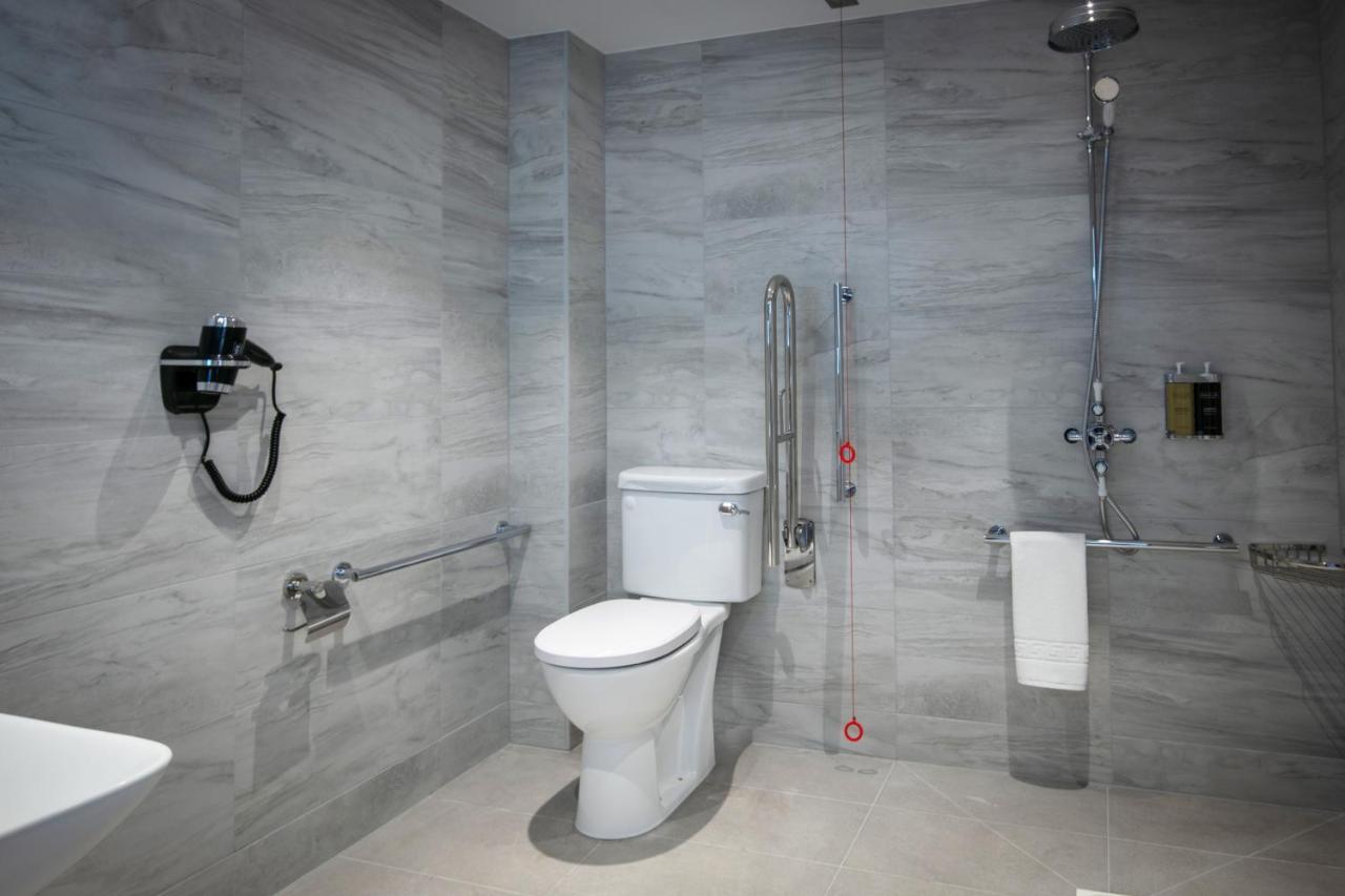 Spark By Hilton Luton Λούτον Εξωτερικό φωτογραφία