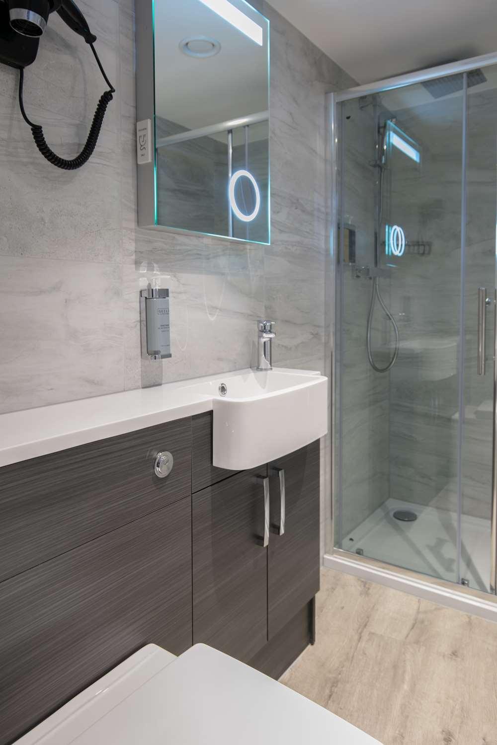 Spark By Hilton Luton Λούτον Εξωτερικό φωτογραφία